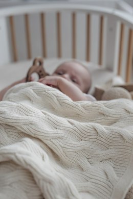 Bawełniany kocyk dla niemowląt w warkocze kremowy kocyki dla dzieci ooh noo