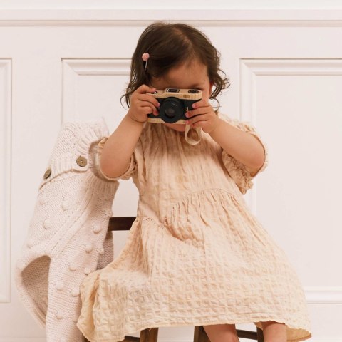 Drewniany aparat fotograficzny retro z kalejdoskopem, zabawka, Le Toy Van